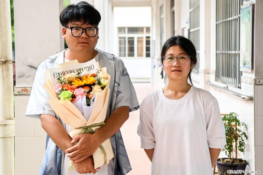 全网追的“扁担女孩”，找了一份暑假工，时薪12元 - 河源生活资讯 - 河源28生活网 heyuan.28life.net